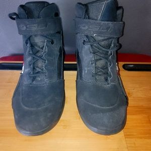 Sidi Doha boys winter Boots insulated size 7.5